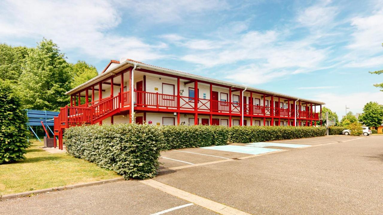 Everhotel De Tarbes-Ibos Exteriér fotografie