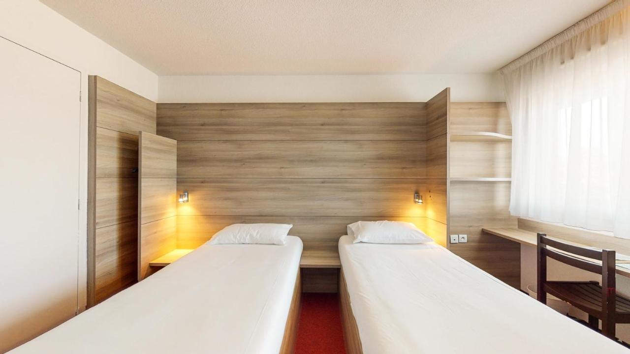 Everhotel De Tarbes-Ibos Exteriér fotografie